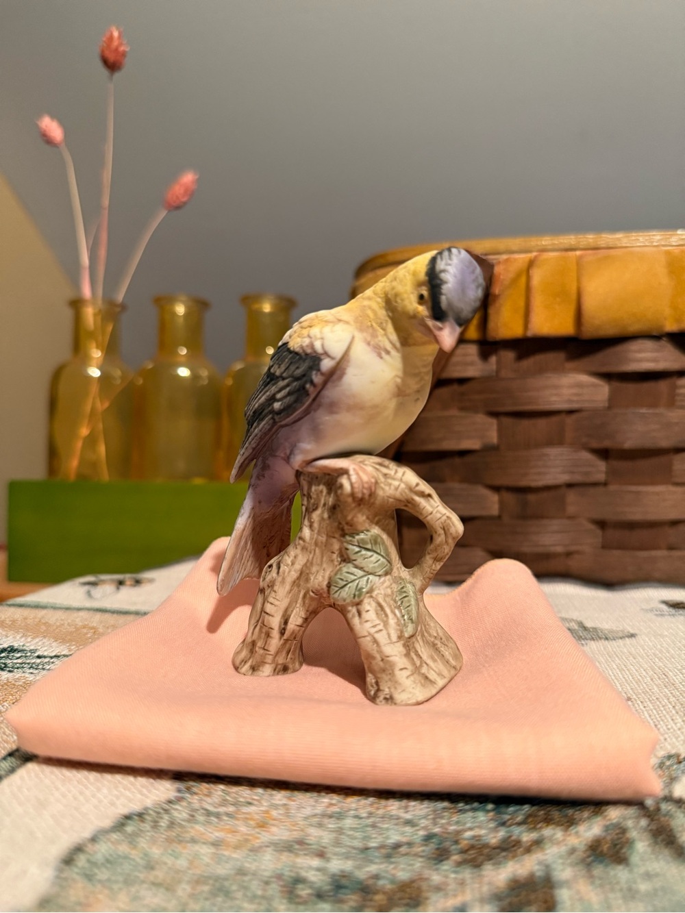 Vintage Lefton China Japan Gold Finch Songbird Bird Figurine Signed Model KW1251